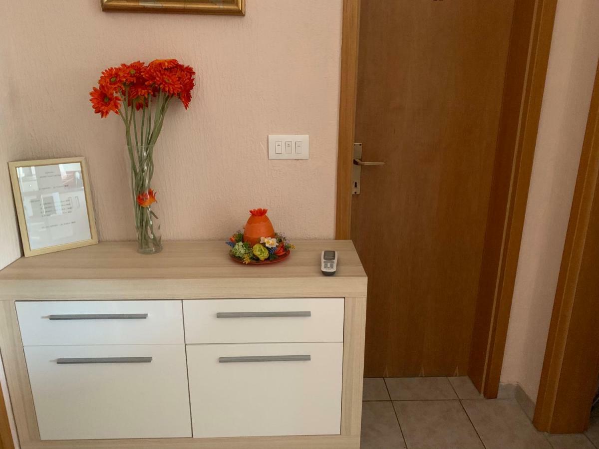Apartman Petra 1 Vir Εξωτερικό φωτογραφία